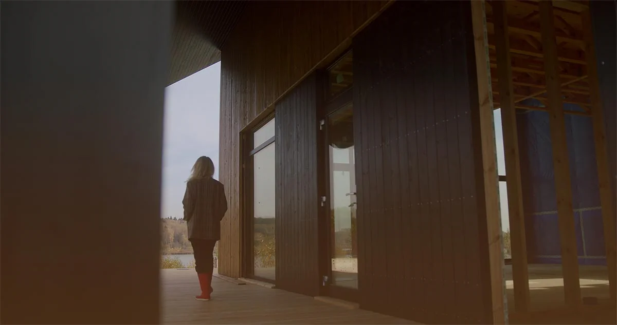 estate4-video-overlay